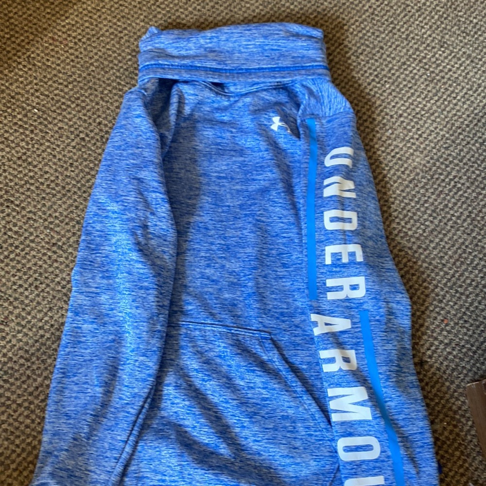 Under armor jacket, blue with turtle neck, thumb holes